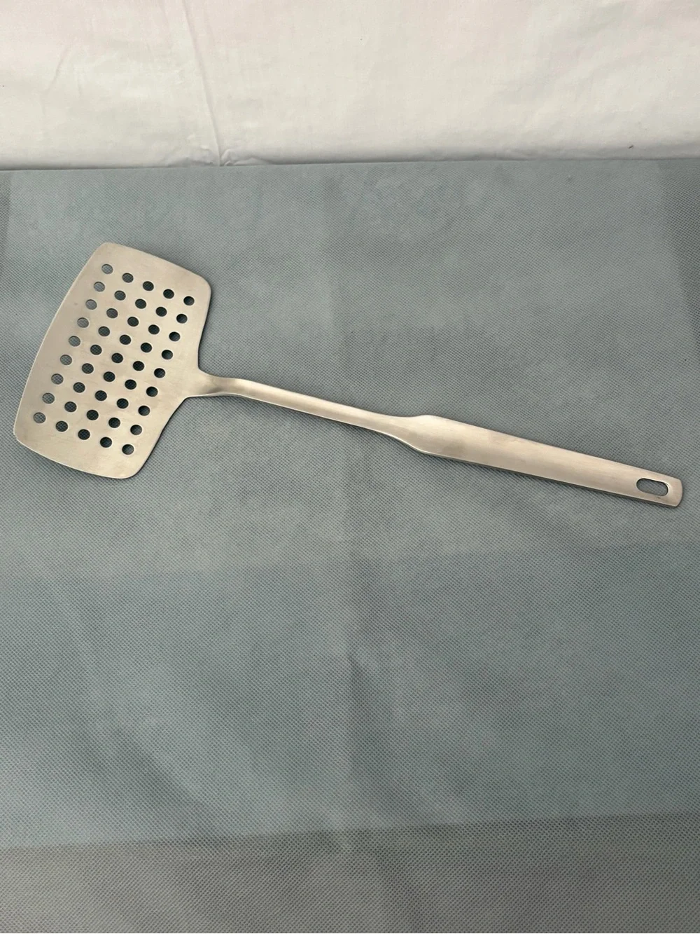 MomsCook SUS304 Stainless Steel Slotted Spatula Turner (F214)